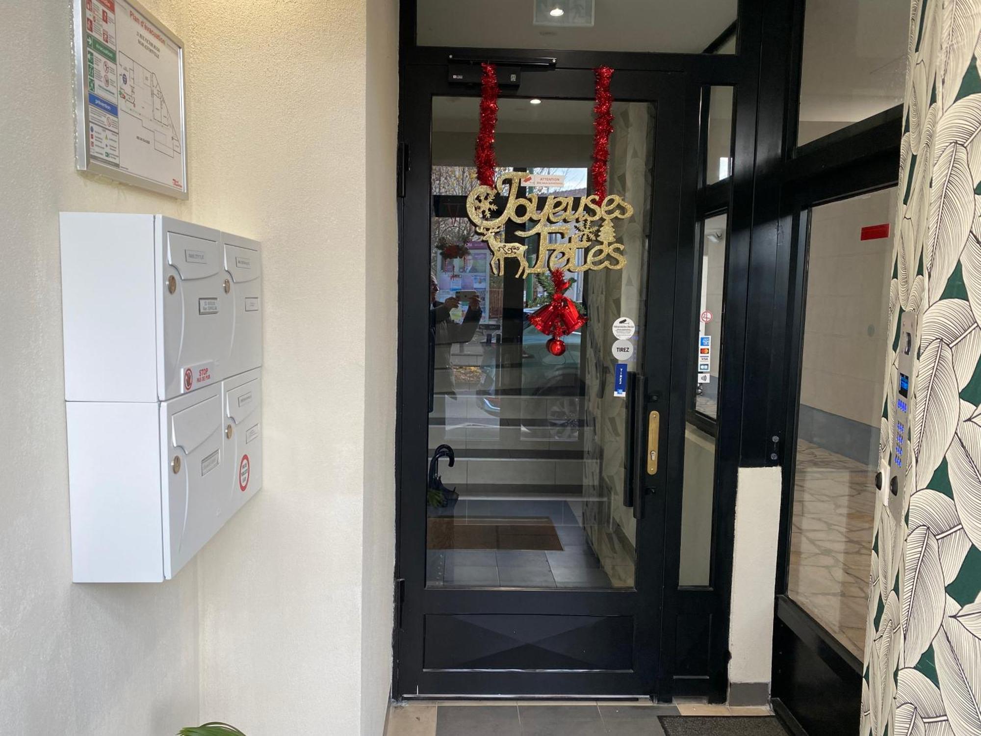 Paris City Flat 80 M Carree Appt 104 F4 Grd Paris Alfortville Bagian luar foto